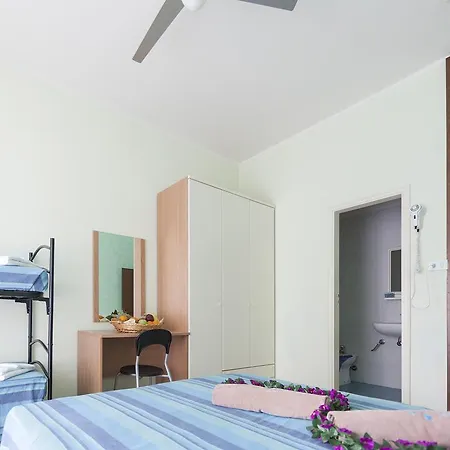 Hotel Majorca Nuova Gestione Rimini 100 M Dalla Spiaggia Hotel Rimini
