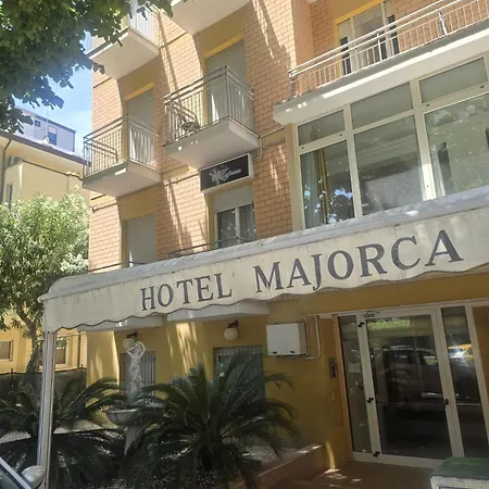 Hotel Hotel Majorca Nuova Gestione Rimini 100 M Dalla Spiaggia